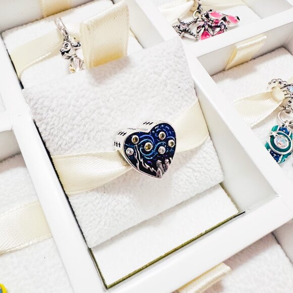 925 Sterling Silver Van Gogh Starry Night Heart Charm Fits Charm Bracelets - Picture 2 of 8